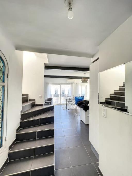 Appartement Tres Agreable T2 - Lumineux-toit Terrasse-centre Marseille